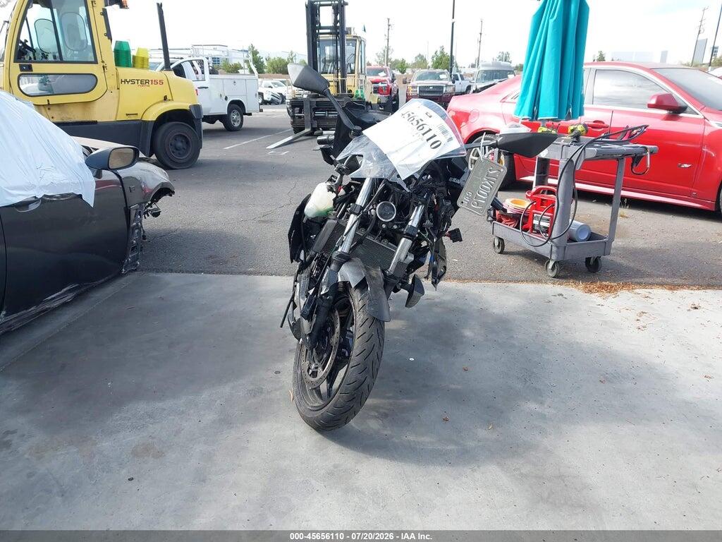 ML5EXGG19TDA95015 2026 KAWASAKI EX500 photo no. 5