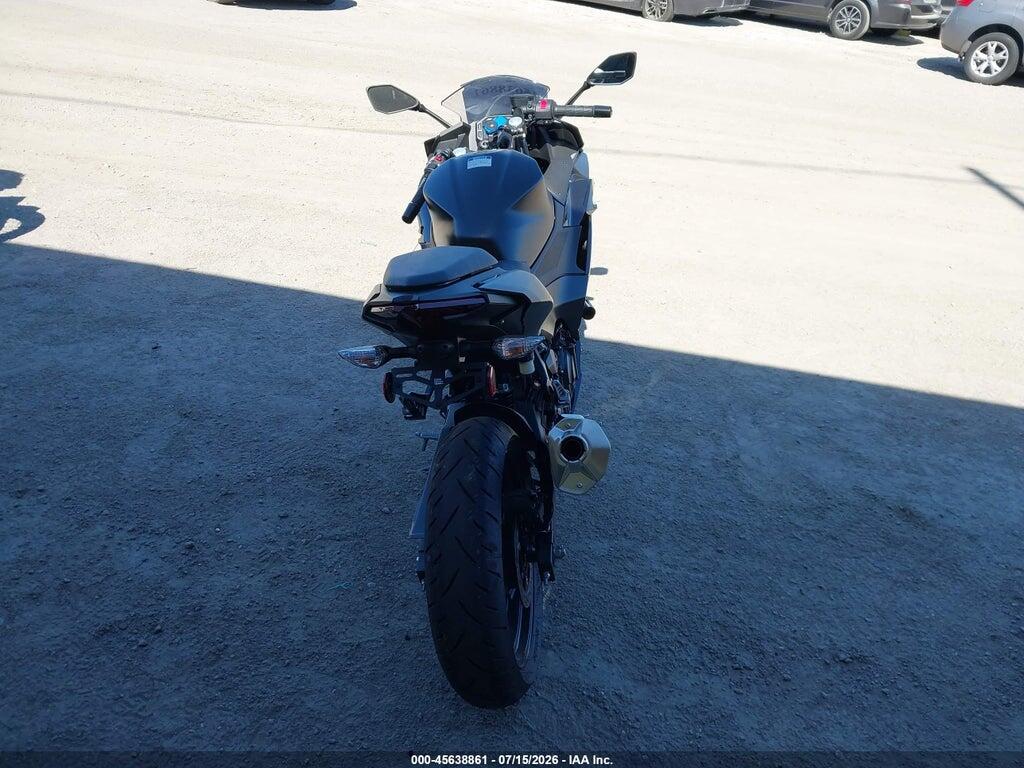 ML5EXGH11TDAA5611 2026 KAWASAKI EX500 photo no. 6