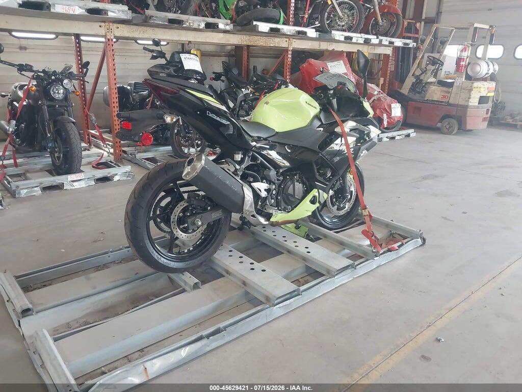 ML5EXGG15TDA90510 2026 KAWASAKI EX500 photo no. 4