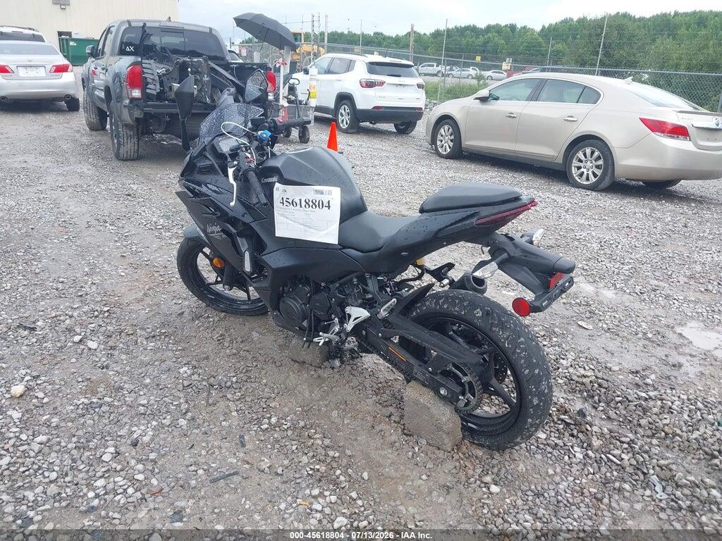 ML5EXGH1XTDA79064 2026 KAWASAKI EX500 photo no. 3