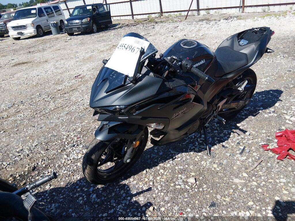 ML5EXGH12TDA87983 2026 KAWASAKI EX500 photo no. 2