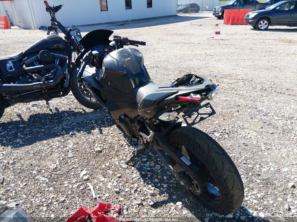 ML5EXGH12TDA87983 2026 KAWASAKI EX500 photo no. 3