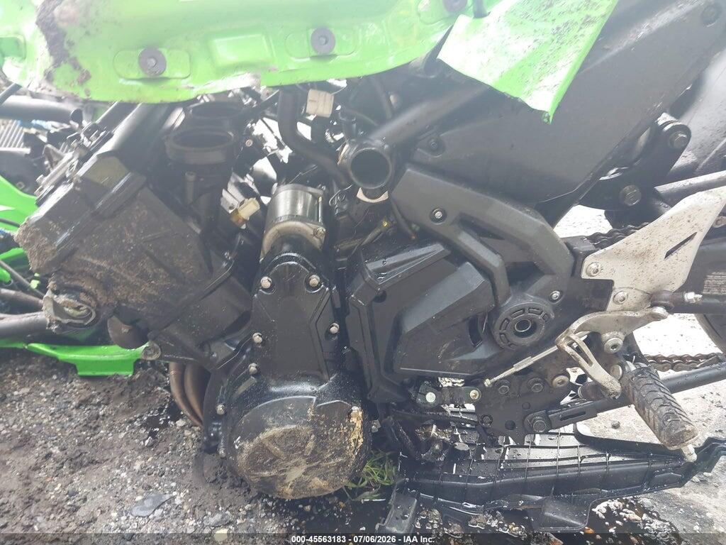 ML5EXEP11TDAG9377 2026 KAWASAKI EX650 photo no. 9