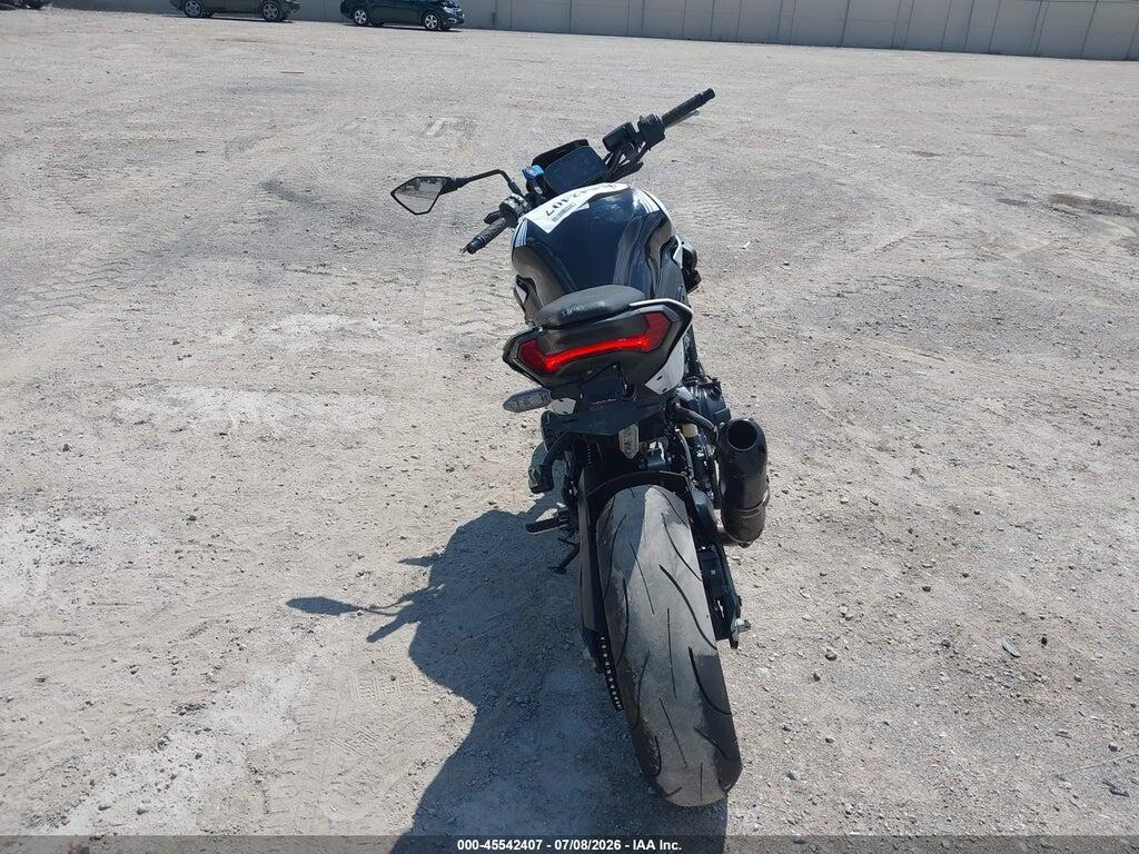 ML5ZRDS17TDA10027 2026 KAWASAKI ZR900 photo no. 6
