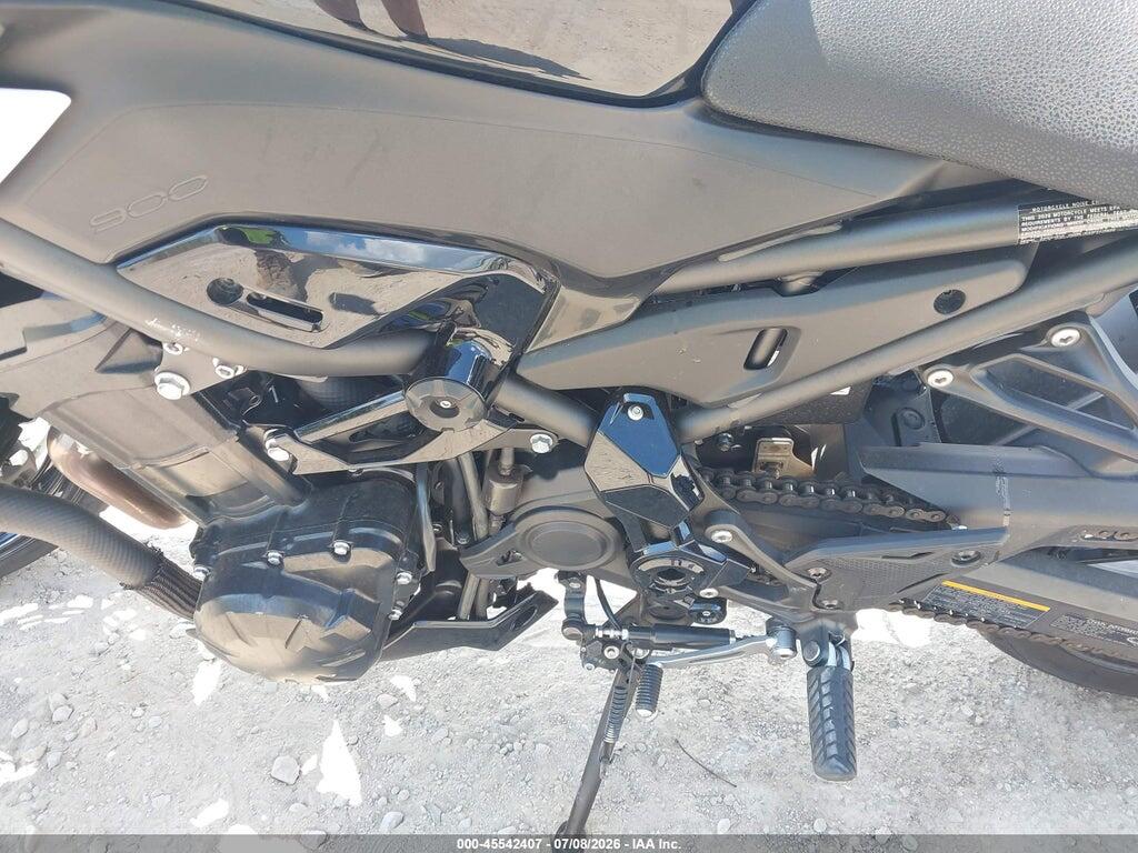 ML5ZRDS17TDA10027 2026 KAWASAKI ZR900 photo no. 9