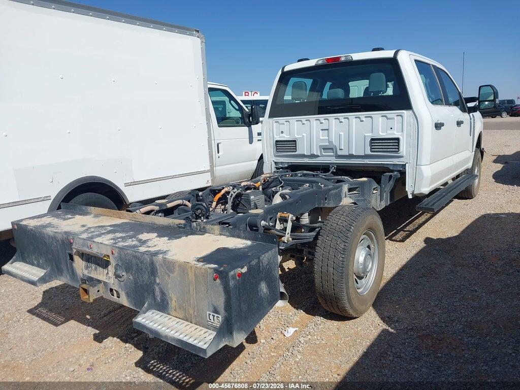 1FT7W2BA7SED25247 2025 FORD F-250 photo no. 4