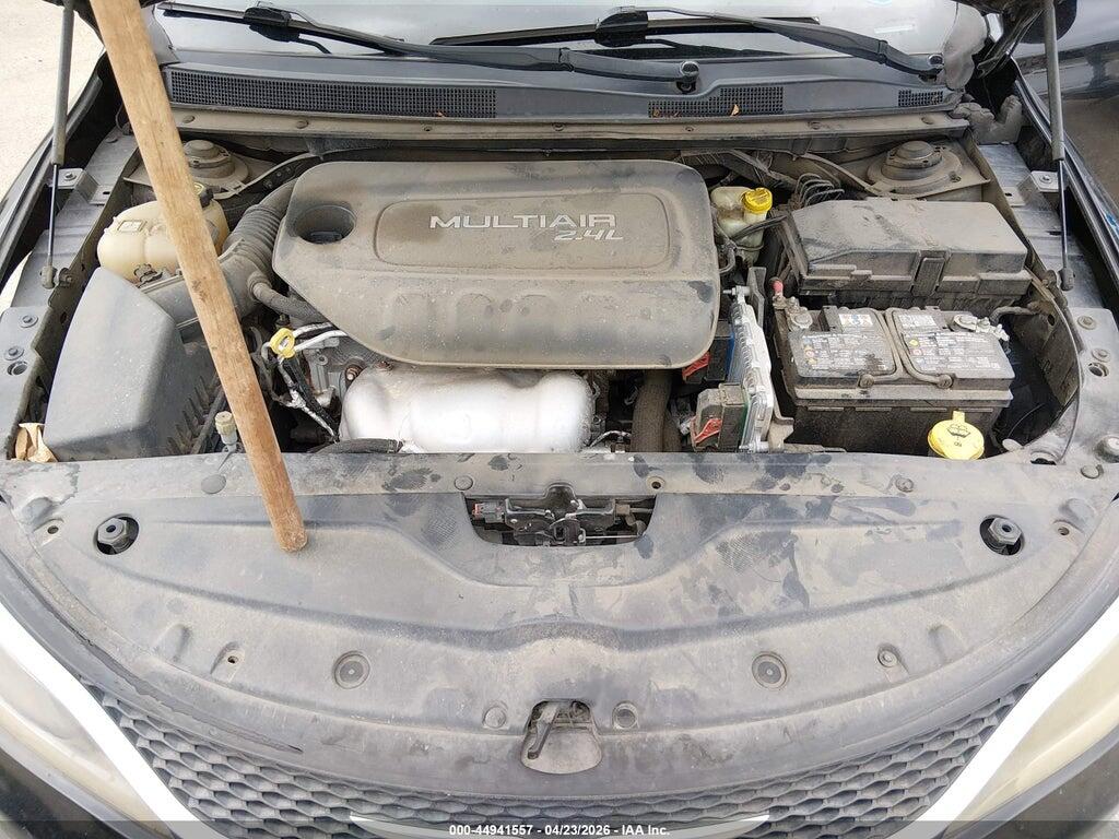 1C3CCCAB8FN614980 2015 CHRYSLER 200 photo no. 10