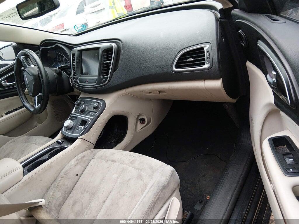 1C3CCCAB8FN614980 2015 CHRYSLER 200 photo no. 5