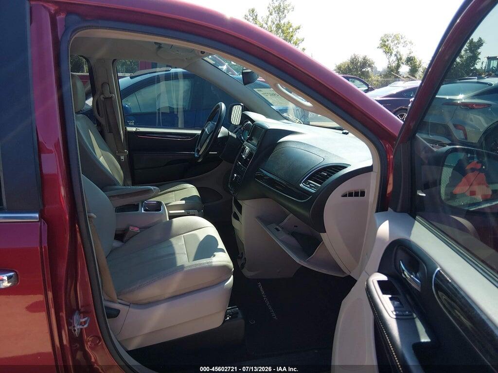 2C4RC1BG5FR629962 2015 CHRYSLER TOWN & COUNTRY photo no. 5