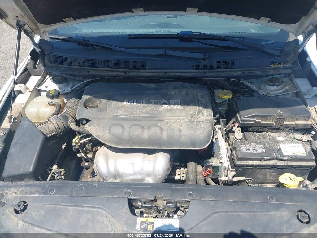 1C3CCCABXFN574885 2015 CHRYSLER 200 photo no. 10