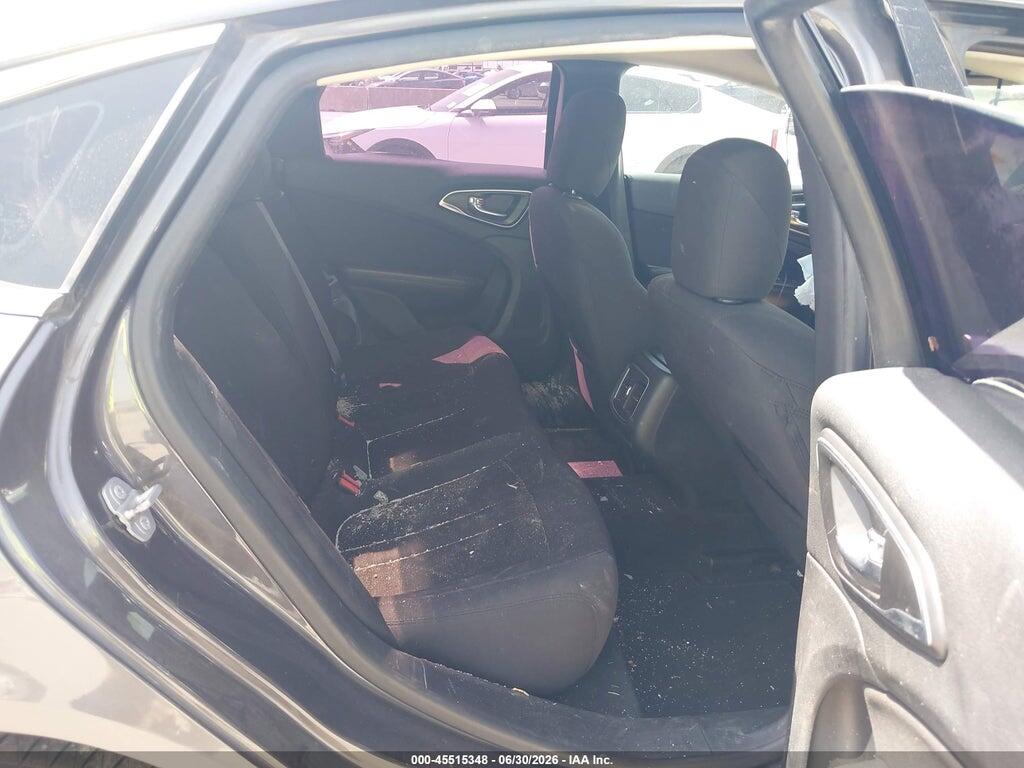 1C3CCCAB7FN561902 2015 CHRYSLER 200 photo no. 8