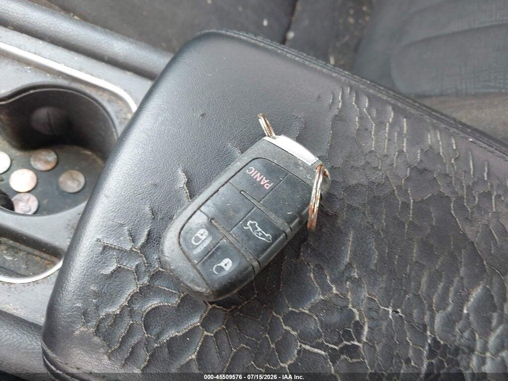 1C3CCCAB2FN665729 2015 CHRYSLER 200 photo no. 11