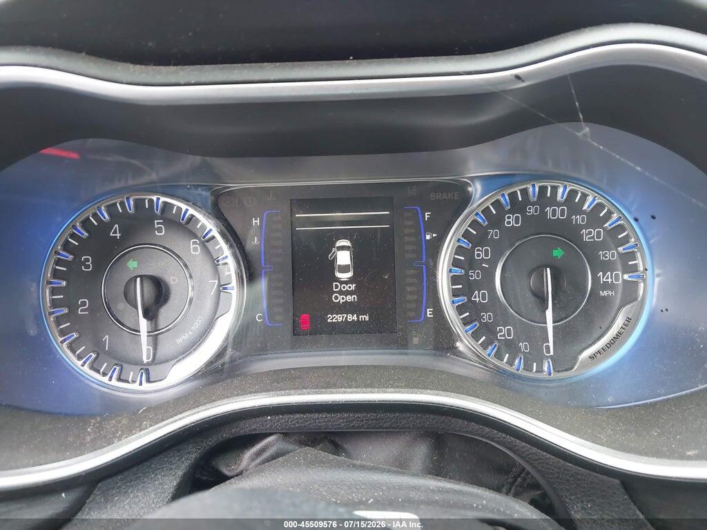 1C3CCCAB2FN665729 2015 CHRYSLER 200 photo no. 7