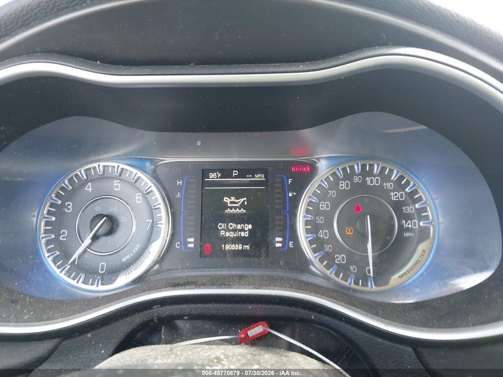 1C3CCCAB2FN533442 2015 CHRYSLER 200 photo no. 7
