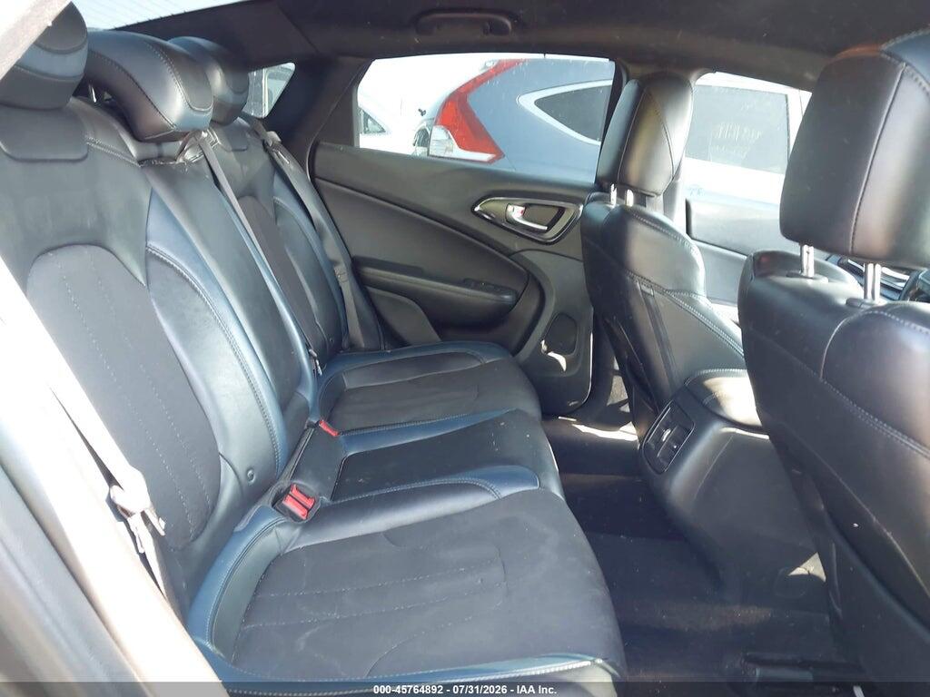 1C3CCCDGXFN718121 2015 CHRYSLER 200 photo no. 8