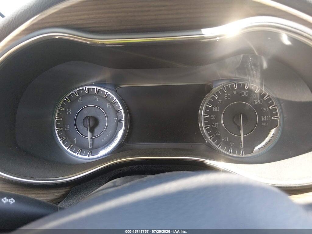1C3CCCEG3FN648637 2015 CHRYSLER 200 photo no. 7