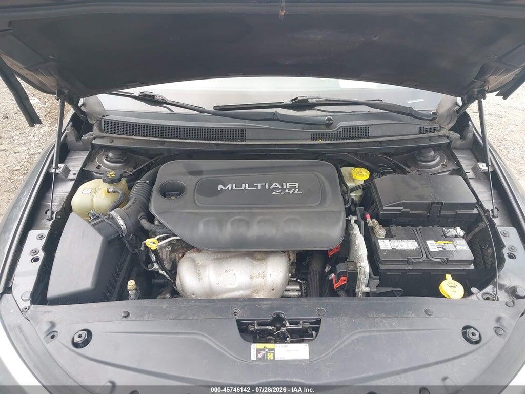 1C3CCCAB3FN575523 2015 CHRYSLER 200 photo no. 10