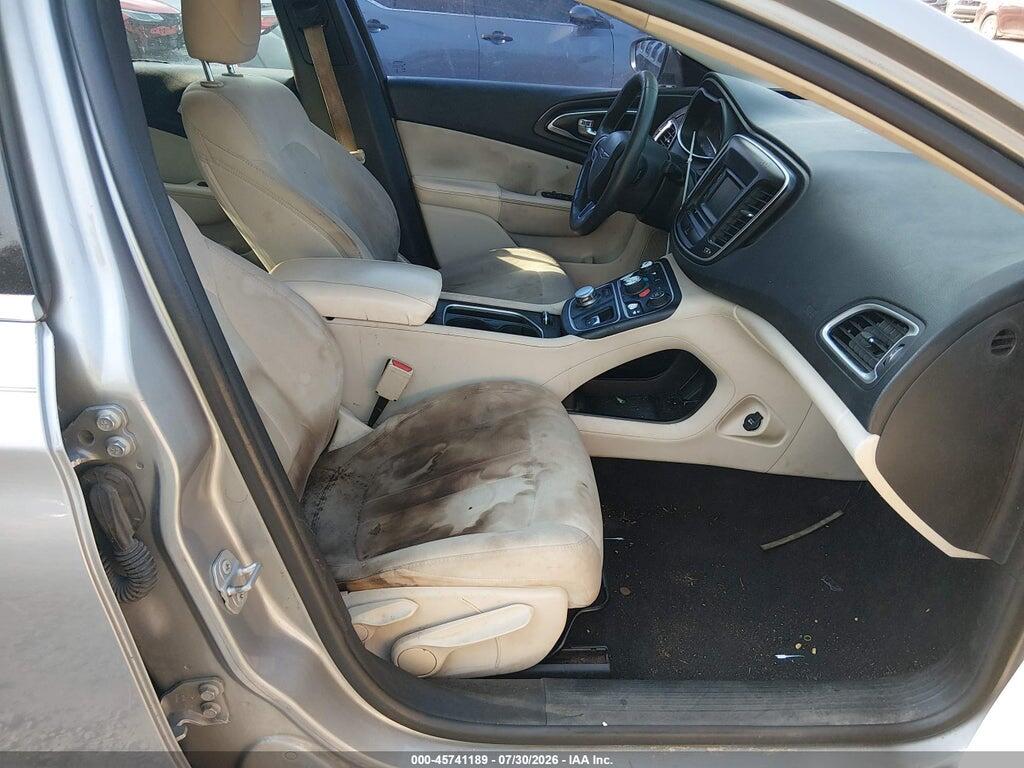 1C3CCCAB8FN753300 2015 CHRYSLER 200 photo no. 5