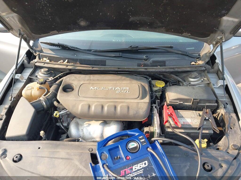 1C3CCCAB7FN617305 2015 CHRYSLER 200 photo no. 10