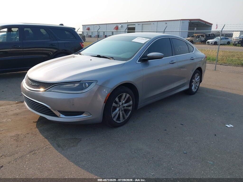 1C3CCCAB7FN617305 2015 CHRYSLER 200 photo no. 2