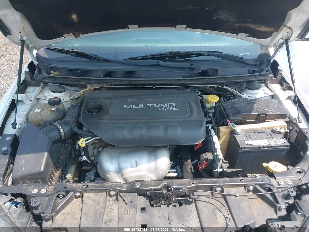 1C3CCCAB1FN715522 2015 CHRYSLER 200 photo no. 10