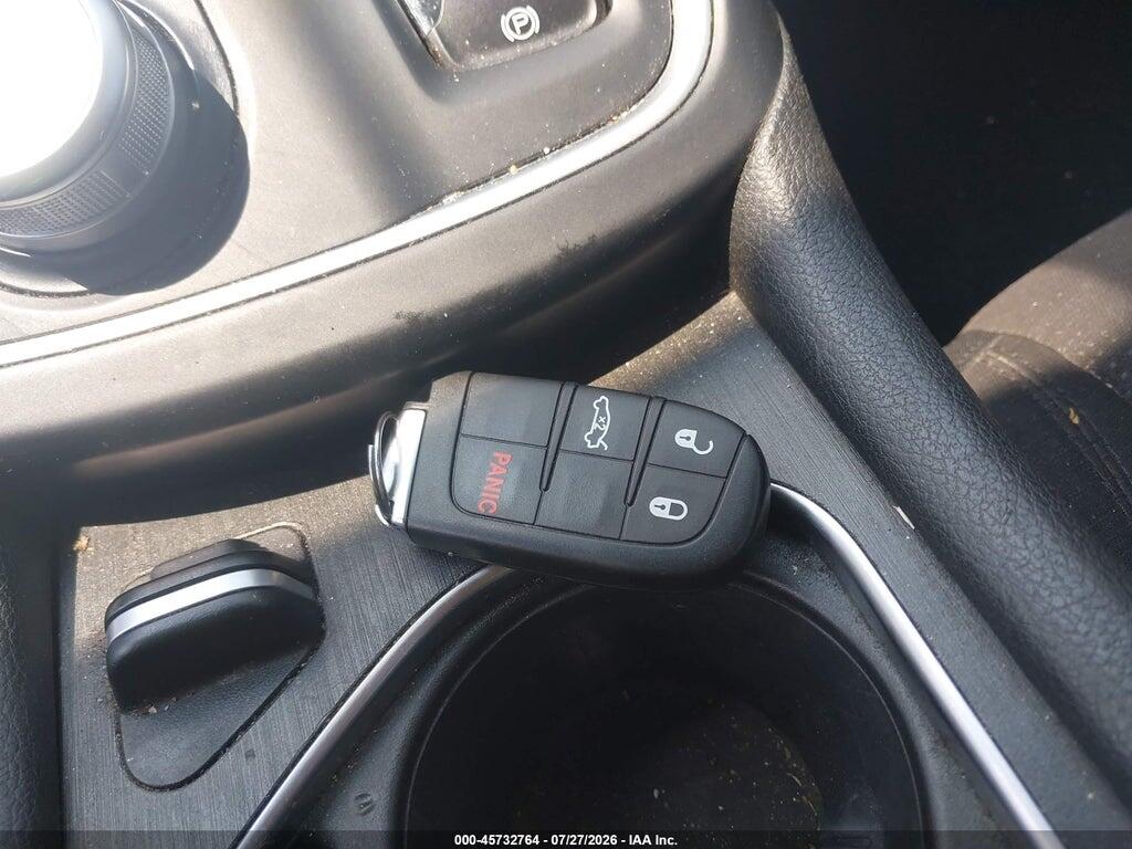 1C3CCCAB1FN715522 2015 CHRYSLER 200 photo no. 11