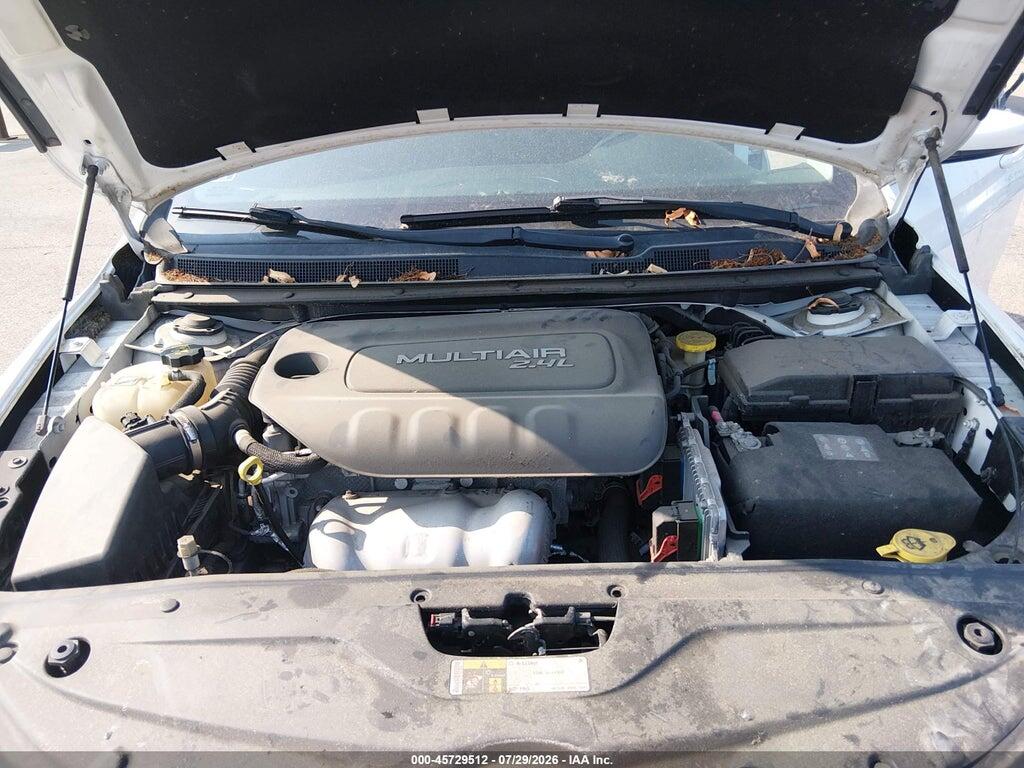 1C3CCCAB5FN600731 2015 CHRYSLER 200 photo no. 10