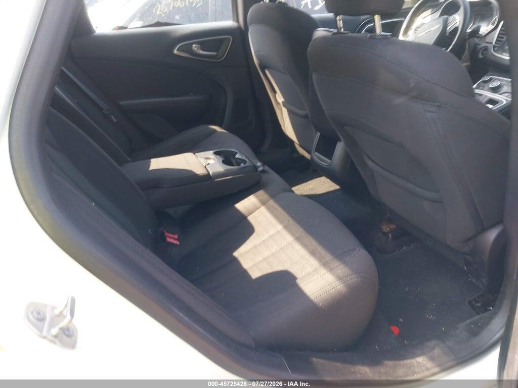 1C3CCCAB0FN675420 2015 CHRYSLER 200 photo no. 8
