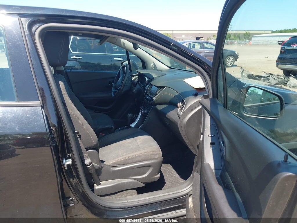 KL7CJKSB2LB064518 2020 CHEVROLET TRAX photo no. 5