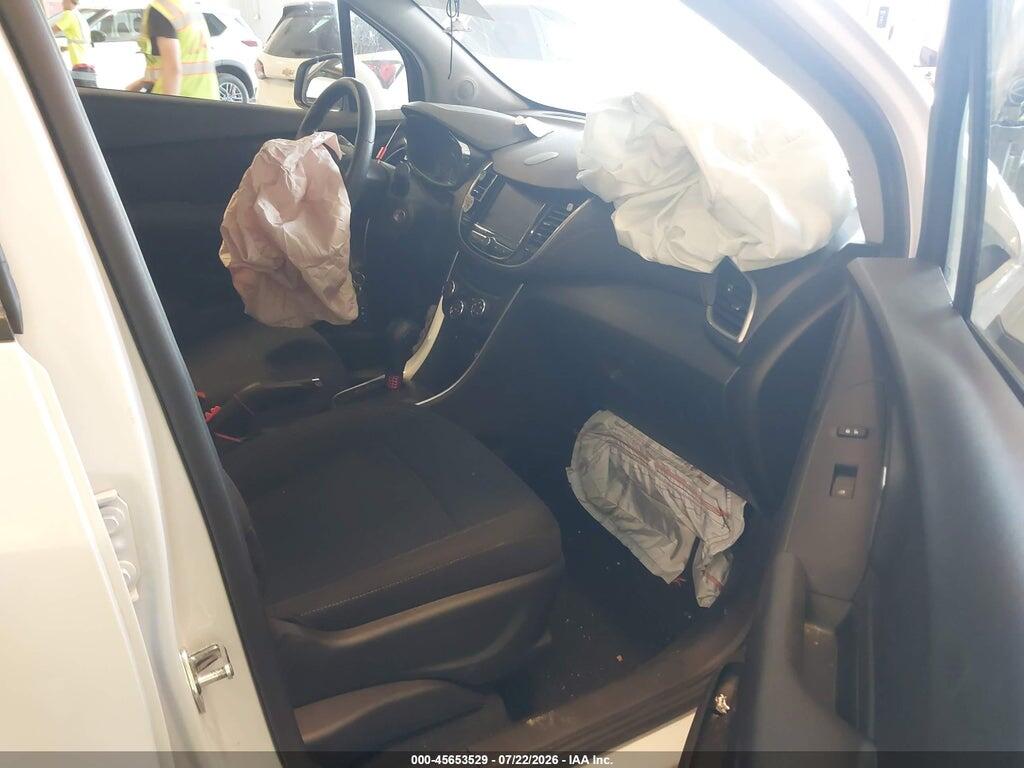 KL7CJKSB2LB031213 2020 CHEVROLET TRAX photo no. 5