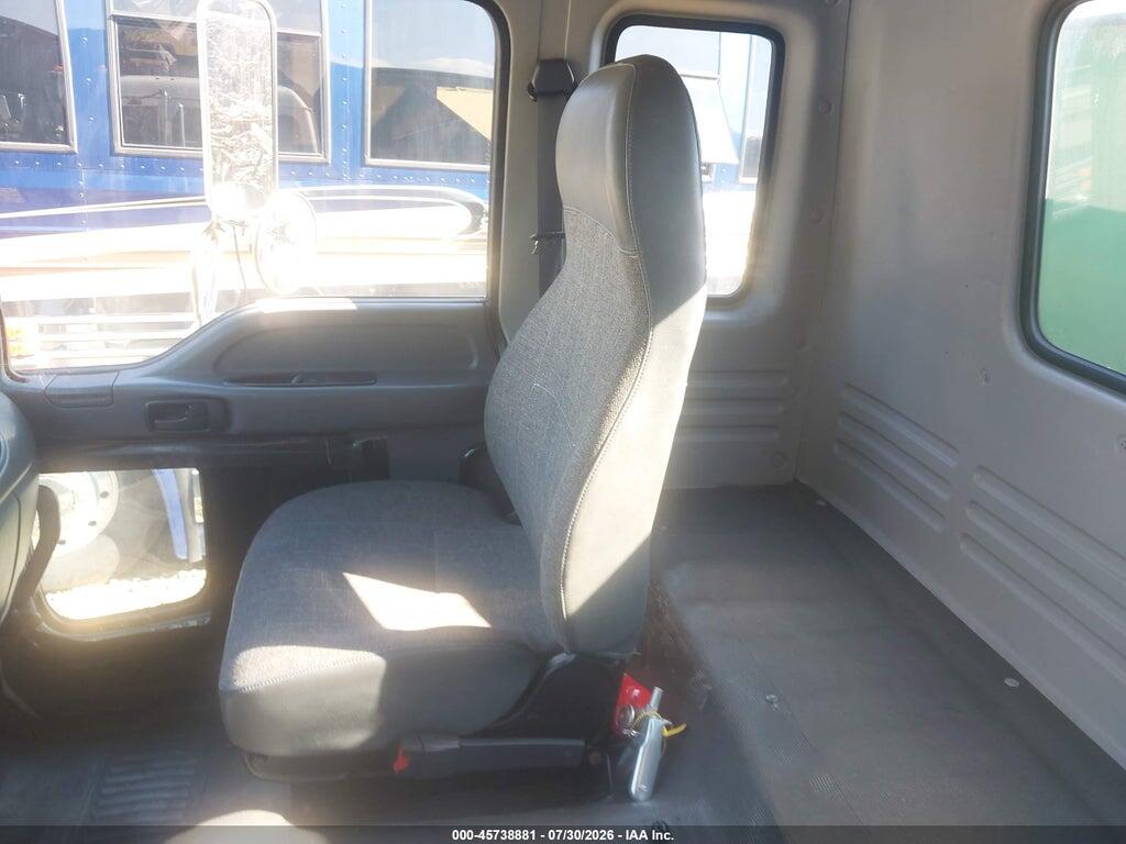 1GDM7F1B39F410197 2009 GMC T-SERIES photo no. 6