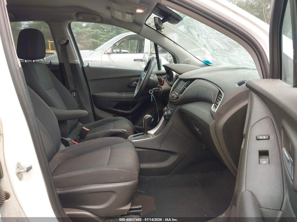 3GNCJPSB8LL262364 2020 CHEVROLET TRAX photo no. 5