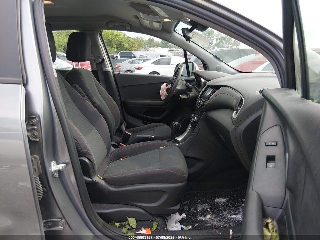 3GNCJKSB7LL166471 2020 CHEVROLET TRAX photo no. 5