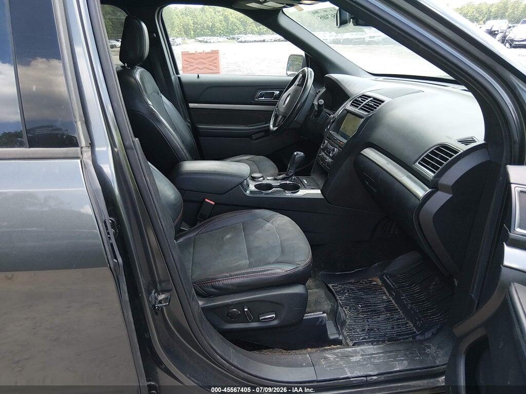 1FM5K8D82JGB02564 2018 FORD EXPLORER photo no. 5