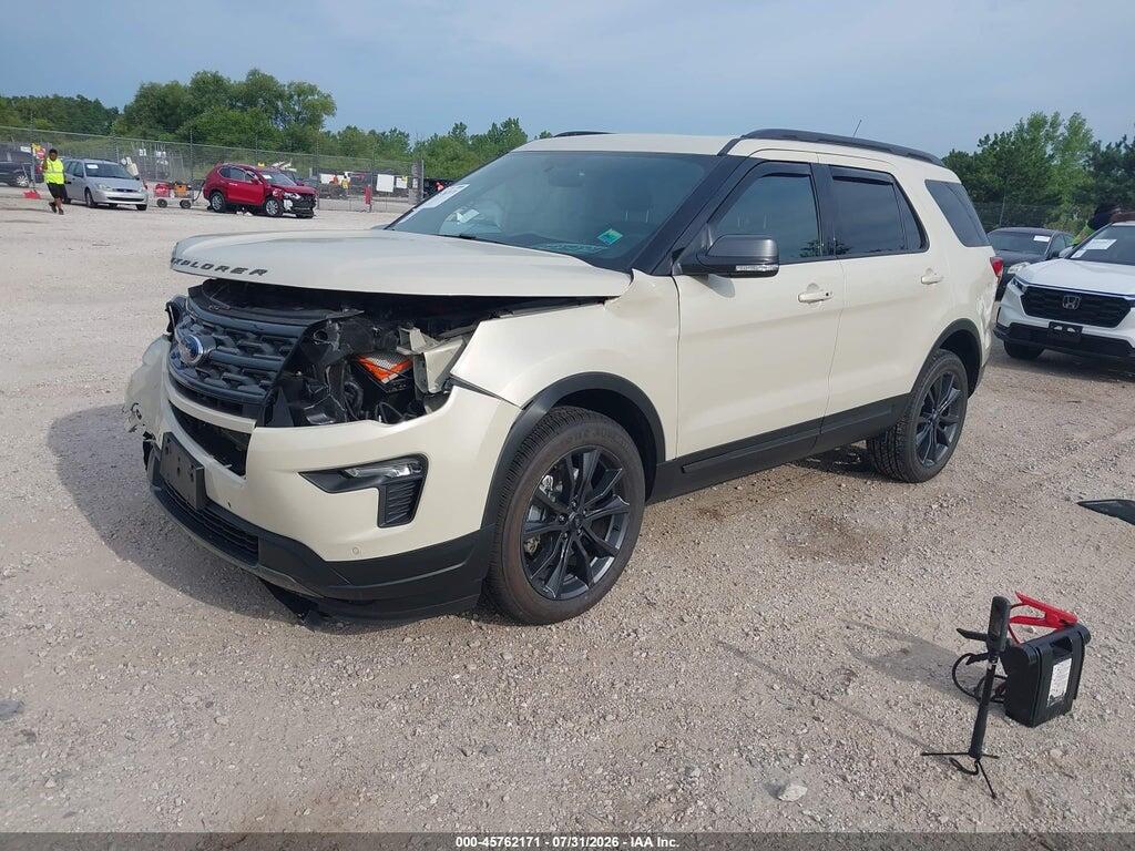 1FM5K8D8XJGB85998 2018 FORD EXPLORER photo no. 2
