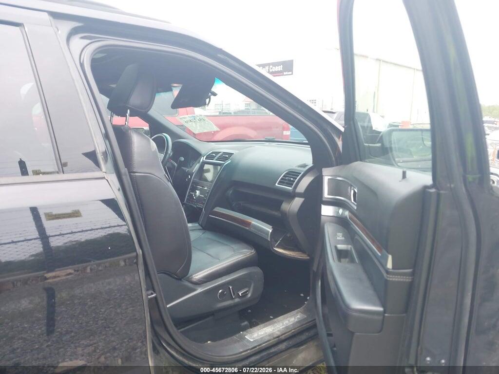 1FM5K8F80JGB18663 2018 FORD EXPLORER photo no. 5