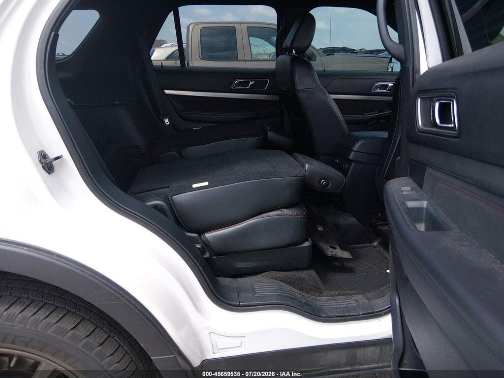 1FM5K8D85JGB09024 2018 FORD EXPLORER photo no. 8