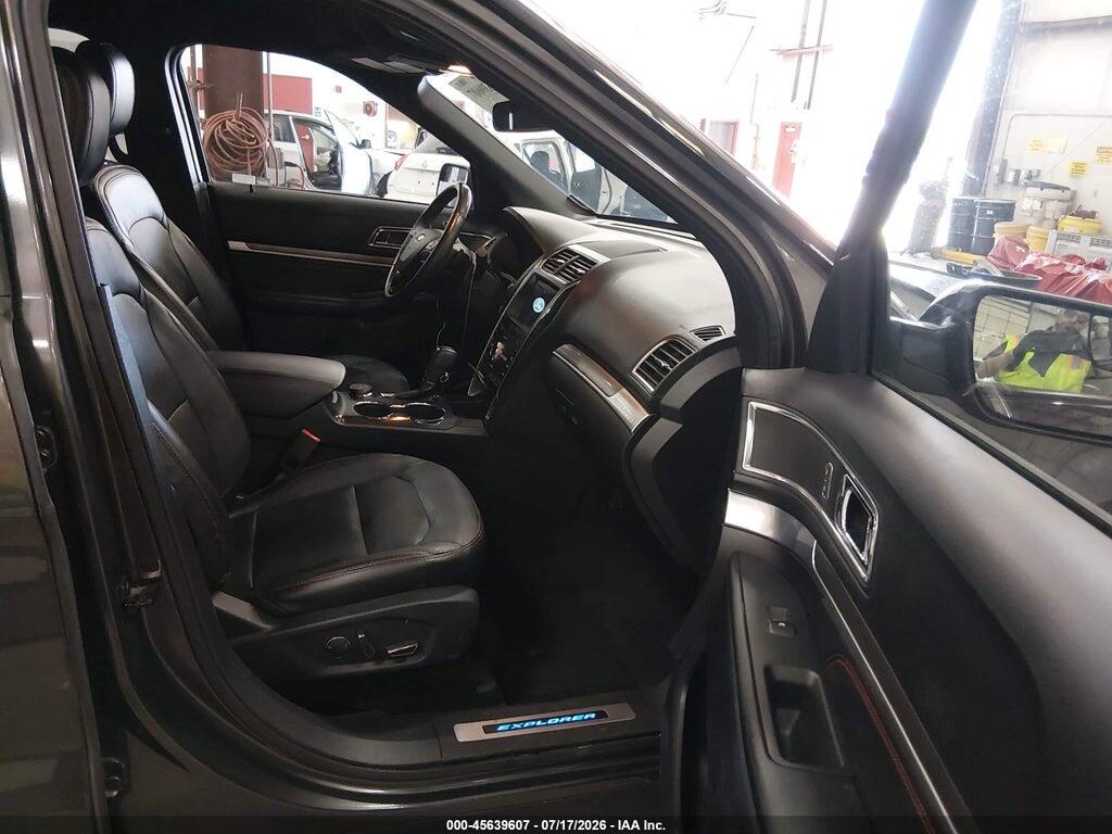 1FM5K8GT7JGB80225 2018 FORD EXPLORER photo no. 5