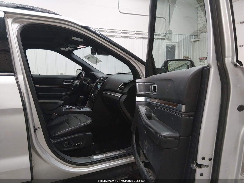 1FM5K8F86JGB66264 2018 FORD EXPLORER photo no. 5