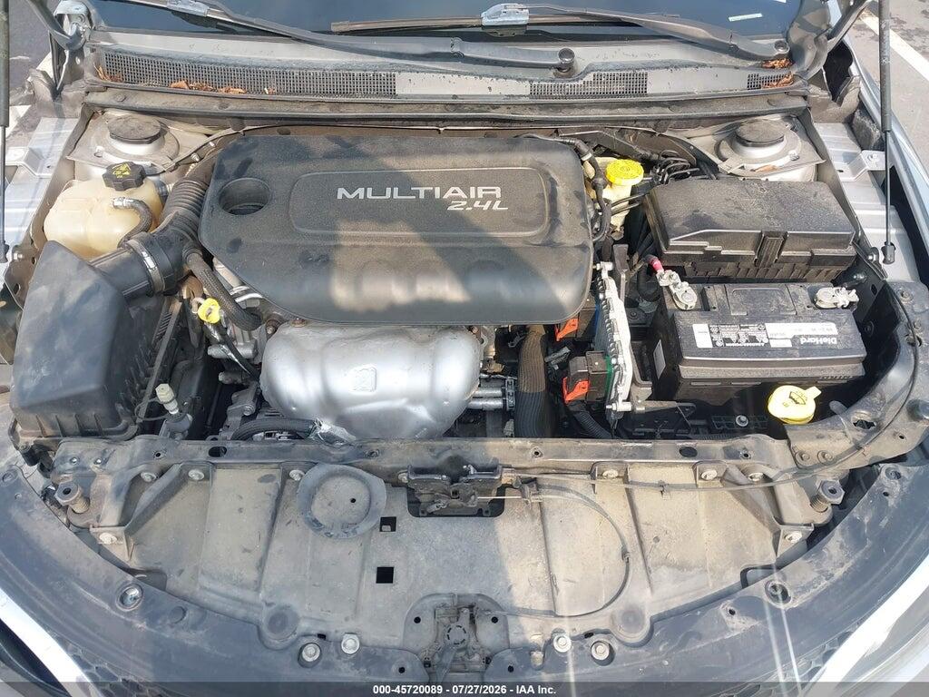 1C3CCCAB8FN742149 2015 CHRYSLER 200 photo no. 10