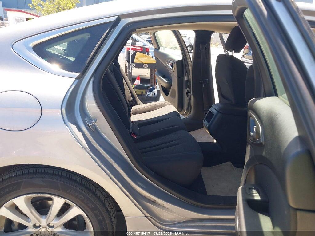 1C3CCCAB8FN702220 2015 CHRYSLER 200 photo no. 8