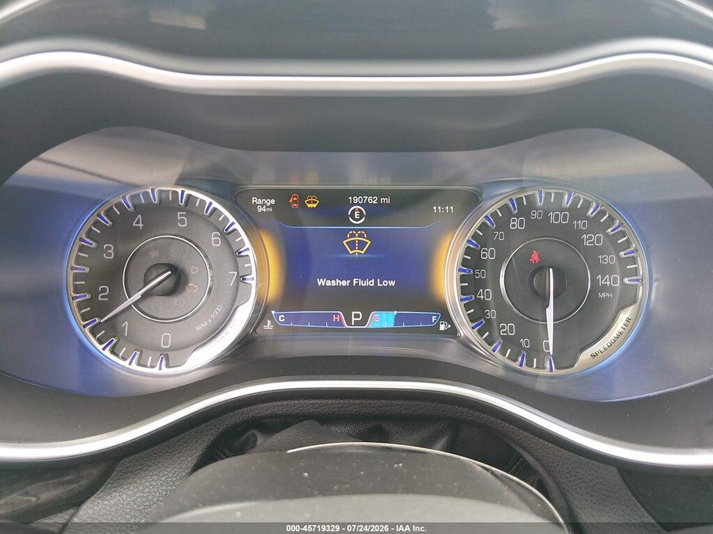 1C3CCCCB3FN620263 2015 CHRYSLER 200 photo no. 7