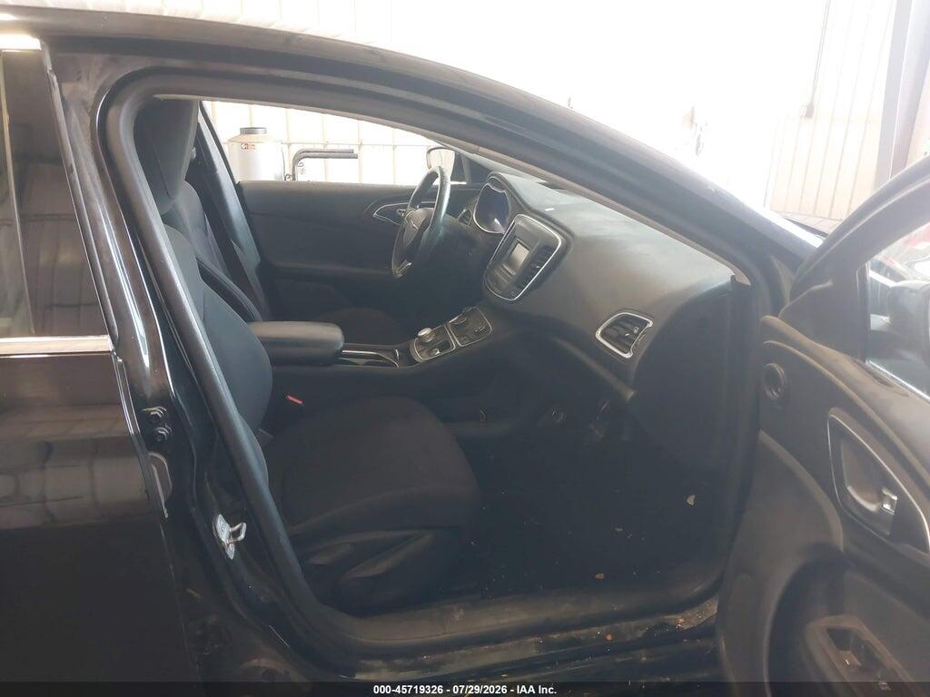 1C3CCCAB5FN525786 2015 CHRYSLER 200 photo no. 5