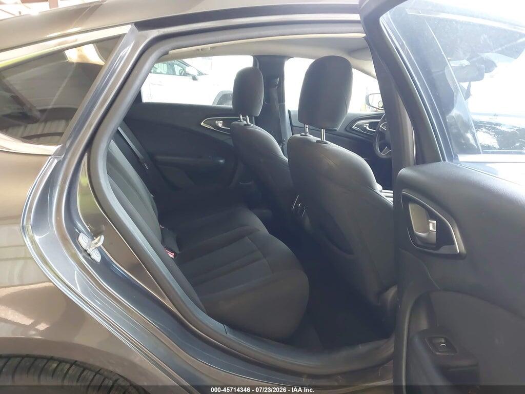 1C3CCCAB2FN709681 2015 CHRYSLER 200 photo no. 8