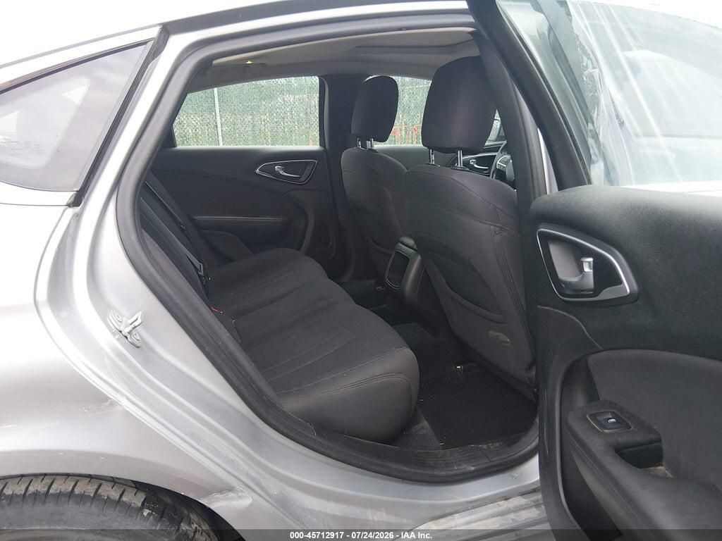 1C3CCCAB4FN633185 2015 CHRYSLER 200 photo no. 8