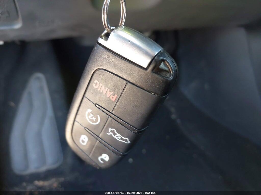 1C3CCCBB3FN737441 2015 CHRYSLER 200 photo no. 11