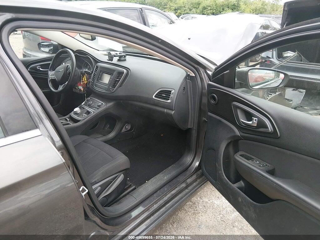1C3CCCAB8FN558765 2015 CHRYSLER 200 photo no. 5