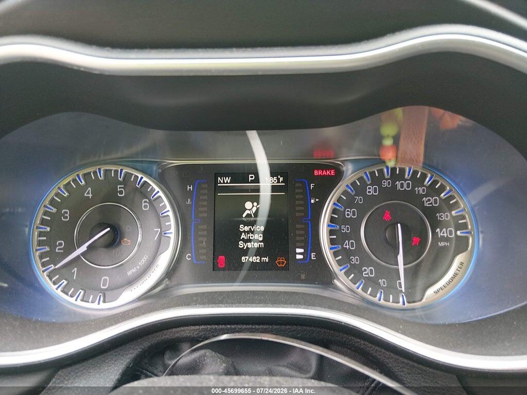 1C3CCCAB8FN558765 2015 CHRYSLER 200 photo no. 7
