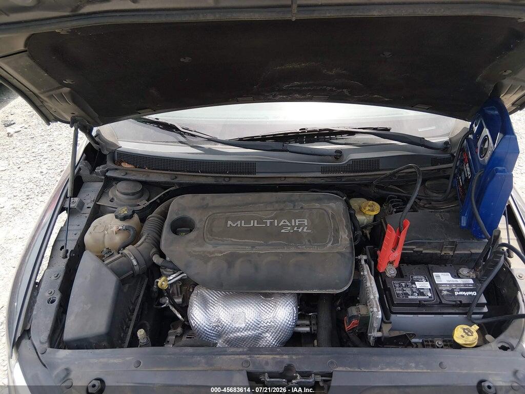 1C3CCCAB8FN760148 2015 CHRYSLER 200 photo no. 10