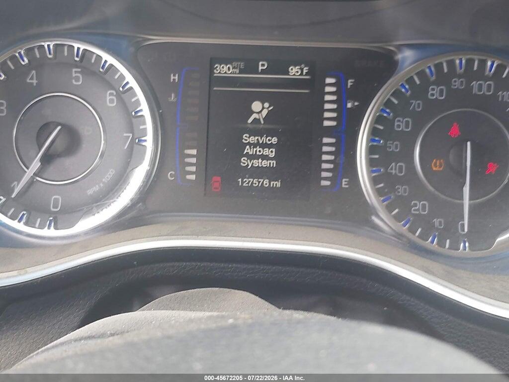 1C3CCCAB7FN754681 2015 CHRYSLER 200 photo no. 7